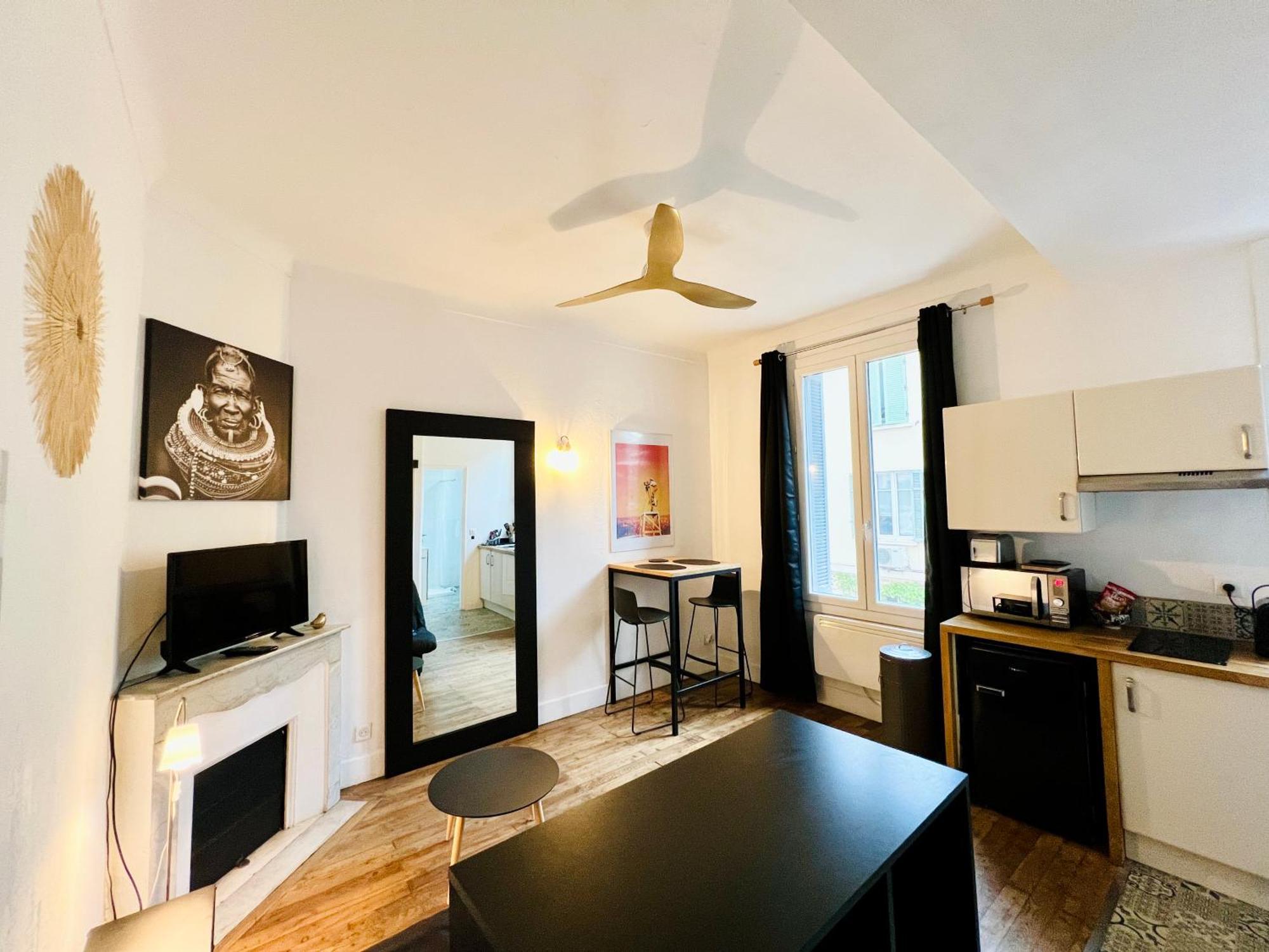 Studio Coeur De Ville - Proximite Plages Et Palais Des Festivals Cannes Exterior photo